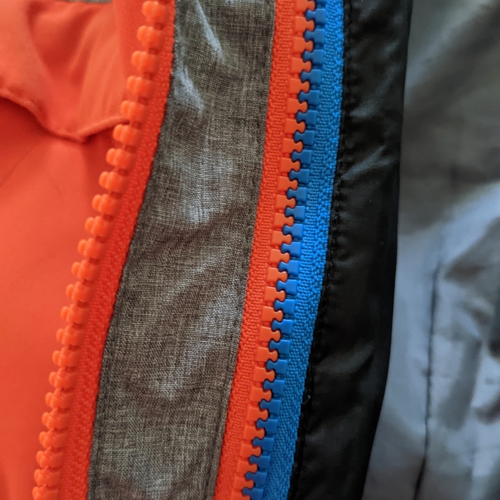 Ripzone Winter Jacket with Removeable Inner Layer - Picture 3 of 4